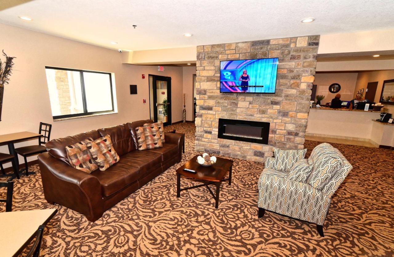 Cobblestone Inn & Suites - Clarion Dış mekan fotoğraf
